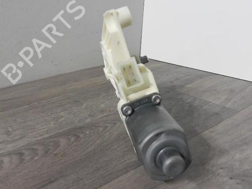 Used Right front window motor Right front window motor 37866969 37866969
