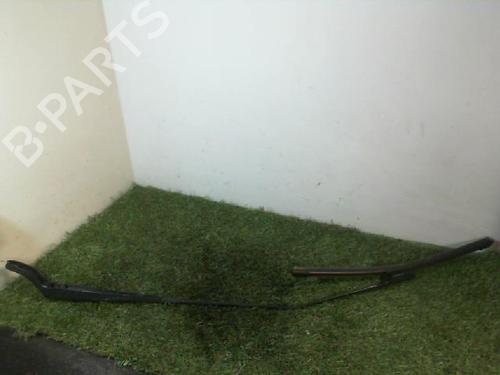 Front windshield wiper arm PEUGEOT 208 I (CA_, CC_) 1.2 VTI 82 | BP27346838C143 