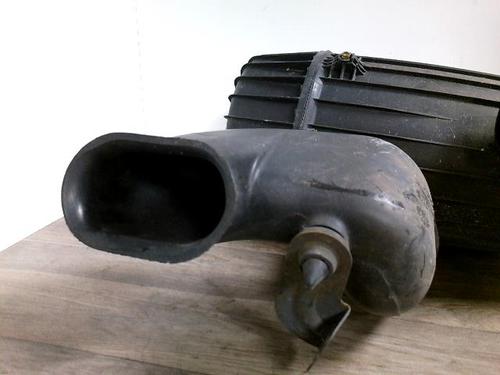 Used Air filter box Air filter box IVECO DAILY III Van 35 S 11 V,35 C 11 V (106 hp) 36379580 36379580