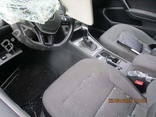 Middle console VW GOLF VII (5G1, BQ1, BE1, BE2) 1.6 TDI | BP30528982I22  - Image 6