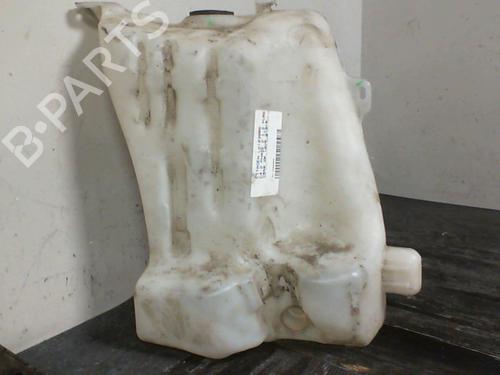 Used Windscreen washer tank CITROËN C4 II (NC_) 1.2 THP 130 (NCHNYM, NCHNYT) (130 hp) 20879077