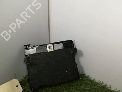 Used Fuse box PEUGEOT 206 Hatchback (2A/C) 1.4 i (75 hp) 20878161