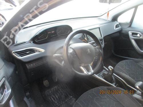 Salpicadero PEUGEOT 2008 I (CU_) 1.2 THP 110 / PureTech 110 | BP23868396C46 - Image 11