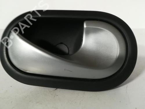 Used Rear right interior door handle Rear right interior door handle RENAULT CLIO III Grandtour (KR0/1_) 1.5 dCi (KR0F) (86 hp) 21850976 21850976