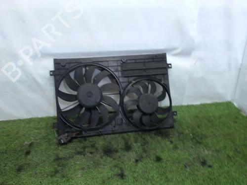Used Radiator fan AUDI A3 (8P1) 2.0 TDI 16V (140 hp) 24361186