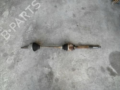 Used Right front driveshaft RENAULT TRAFIC II Van (FL) 2.0 dCi 90 (FL0H, FL00, FL01, FL0M, FL0P, FL0S) (90 hp) 21388425