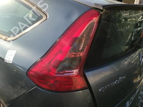 Used Left taillight CITROËN C4 Coupe (LA_) 2.0 HDi (136 hp) 20878847
