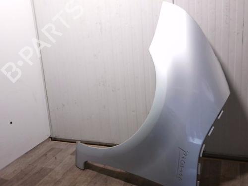 Used Left front fenders Left front fenders 37656727 37656727