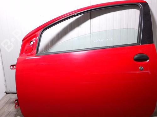 left-front-door-peugeot-107-pm_-pn_-2005-2006-2007-2008-2009-2010-2011-2012-2013-2014-2015-2016-31061045 main image