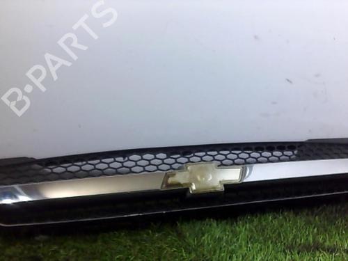 Used Grille CHEVROLET AVEO / KALOS Hatchback (T250, T255) 1.2 (72 hp) 25274018