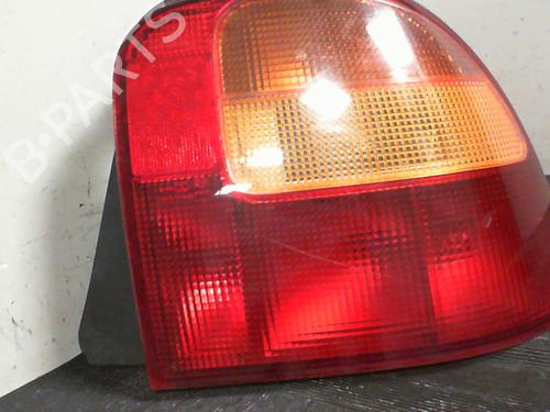 Used Right taillight Right taillight ROVER 400 II Hatchback (RT) 416 Si (112 hp) 22596831 22596831