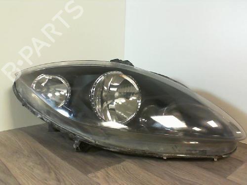 Højre forlygte SEAT LEON (1P1) 1.6 TDI (105 hp) 30097072