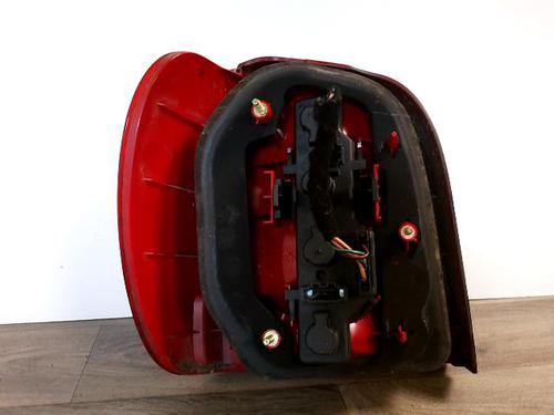 right-taillight-vw-polo-6n2-1999-2000-2001-31363638 main image