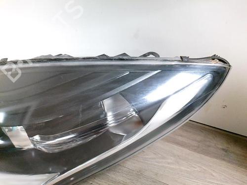 Used Right headlight Right headlight 37527461 37527461