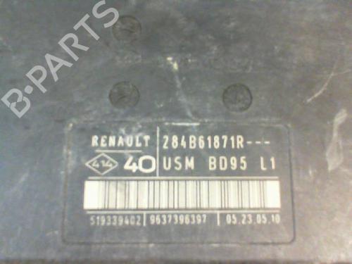 Fuse box RENAULT MEGANE III Hatchback (BZ0/1_, B3_) 1.5 dCi (BZ09, BZ0D, BZ1W, BZ29, BZ14) | BP27304547E1 