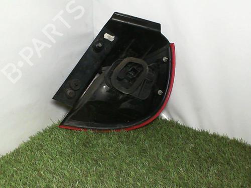 Used Left taillight MITSUBISHI COLT VI (Z3_A, Z2_A) 1.5 DI-D (Z39A) (95 hp) 21855668