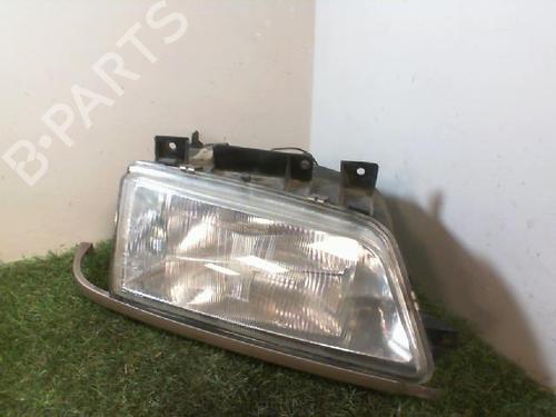 Used Right headlight Right headlight PEUGEOT 405 I (15B) 1.9 (109 hp) 27340124 27340124