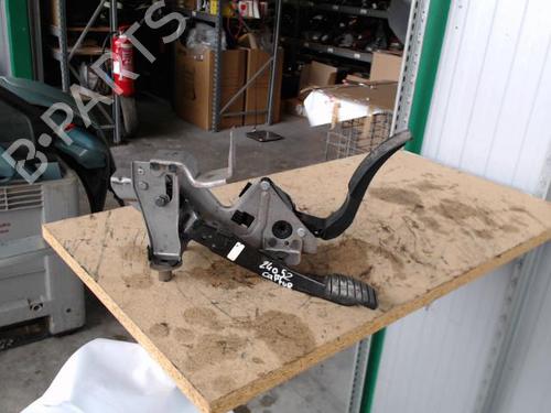 Used Pedal Pedal RENAULT CAPTUR I (J5_, H5_) 1.5 dCi 90 (J5N4, J5M5, J5MW, J5M6, J5AL, J5AJ) (90 hp) 20879493 20879493