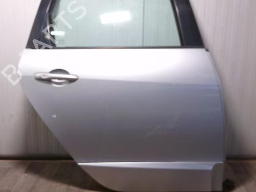 Dør højre bagtil Dør højre bagtil RENAULT GRAND SCÉNIC III (JZ0/1_) 1.5 dCi (JZ09, JZ0D, JZ10, JZ14, JZ1G, JZ29, JZ2C) (110 hp) 36556831 36556831