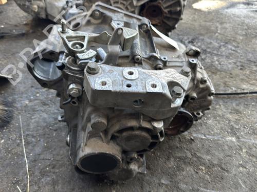 Gearbox VW TOURAN (1T1, 1T2) 2.0 TDI 16V | BP29537992M3 