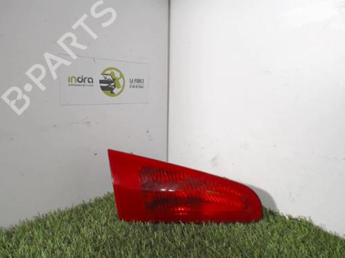 Used Left tailgate light ALFA ROMEO 147 (937_) 1.9 JTDM 8V (937.AXD1A, 937.AXU1A, 937.BXU1A) (120 hp) 21852637