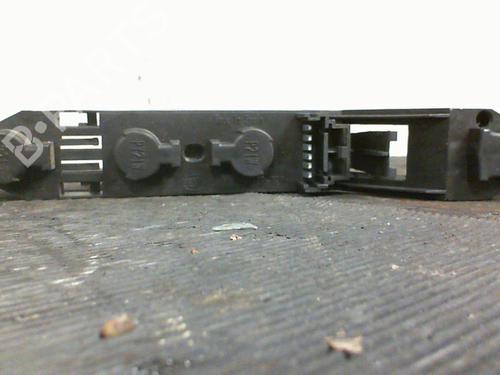 Used Lamp holder Lamp holder RENAULT MEGANE II Estate (KM0/1_) 1.9 dCi (KMRG, KM1G, KM0G, KM2C) (120 hp) 21857203 21857203