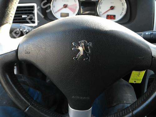 Used Driver airbag PEUGEOT 307 CC (3B) 2.0 16V (140 hp) 21855167