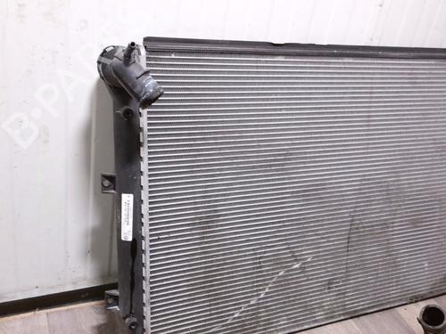 water-radiator-audi-a3-8p1-2003-2004-2005-2006-2007-2008-2009-2010-2011-2012-2013-37458474 main image