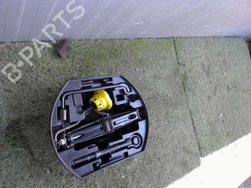 Andre CITROËN DS3 (SA_) 1.6 HDi 110 (112 hp) 21856893