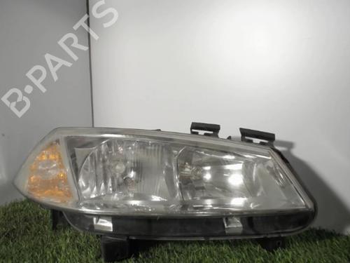 Used Right headlight RENAULT MEGANE II (BM0/1_, CM0/1_) 1.9 dCi (BM0G, CM0G) (120 hp) 21853108