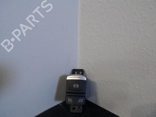 Used Switch Switch RENAULT MEGANE IV Hatchback (B9A/M/N_) 1.5 dCi 110 (B9A3) (110 hp) 20878511 20878511