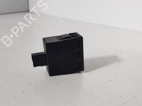 Used Headlight switch Headlight switch CITROËN C2 (JM_) 1.4 HDi (68 hp) 21851397 21851397