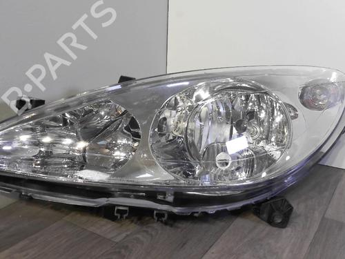 Left headlight PEUGEOT 307 (3A/C) 2.0 HDi 110 | BP30172261C28