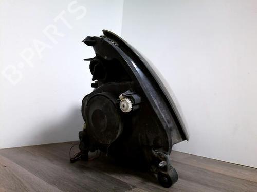 Right headlight RENAULT CLIO II (BB_, CB_) 1.5 dCi (B/CB07) | BP31977761C29 