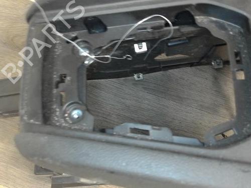 Mittelkonsole RENAULT CLIO V (B7_) 1.5 Blue dCi 85 (B7AG) | BP39264977I22 - Image 5