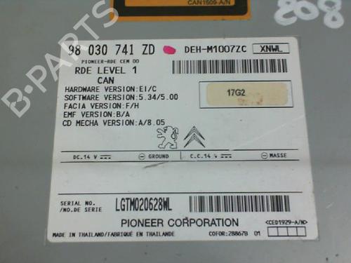 Used Radio Radio PEUGEOT 208 I (CA_, CC_) 1.4 HDi (68 hp) 30396113 30396113