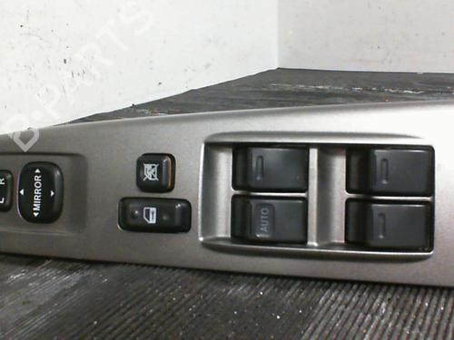 Used Switch TOYOTA PRIUS Liftback (_W2_) 1.5 Hybrid (NHW20_, NHW20R) (112 hp) 23845787