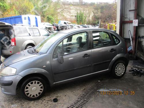 Fuse box CITROËN C3 I (FC_, FN_) 1.4 HDi | BP20879615E1 