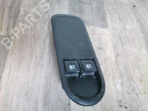 left-front-window-switch-dacia-duster-hs_-2010-2011-2012-2013-2014-2015-2016-2017-2018-36369347 main image