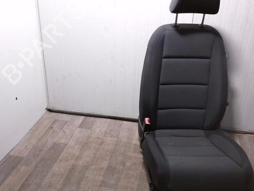 Left front seat VW GOLF VI (5K1) 1.6 TDI | BP39458754C15 - Image 5
