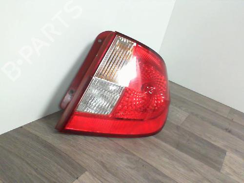 Right taillight HYUNDAI GETZ (TB) 1.1 | BP30312073C35