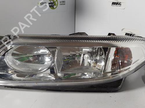 Used Left headlight RENAULT LAGUNA II (BG0/1_) 2.2 dCi (BG0F) (150 hp) 21851691