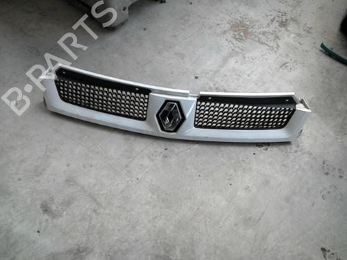 Used Grille RENAULT MASTER II Van (FD) 2.5 dCi 100 (FD0U, FD0V) (99 hp) 21853925