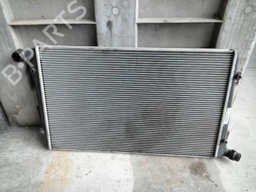 Used Water radiator VW PASSAT B6 (3C2) 1.9 TDI (105 hp) 21853996