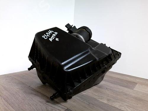 Used Air filter box OPEL ASTRA H (A04) 1.7 CDTI (L48) (110 hp) 30663474