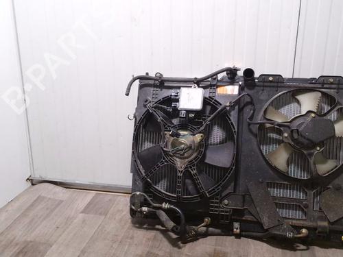 Radiateur à eau MITSUBISHI OUTLANDER I (CU_W) 2.4 4WD (CU5W) (160 hp) 31956743