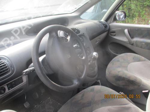 Left headlight CITROËN XSARA PICASSO (N68) 2.0 HDi | BP21857405C28 