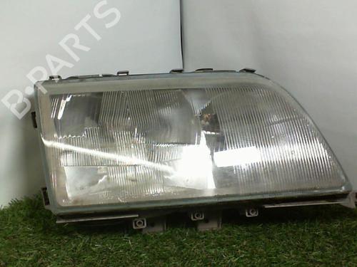 Used Right headlight MERCEDES-BENZ C-CLASS (W202) C 200 (202.020) (136 hp) 21854423