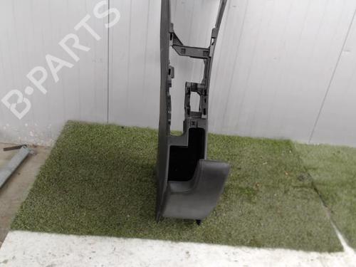 Used Middle console Middle console RENAULT MEGANE III Hatchback (BZ0/1_, B3_) 1.5 dCi (BZ09, BZ0D, BZ1W, BZ29, BZ14) (110 hp) 20879483 20879483