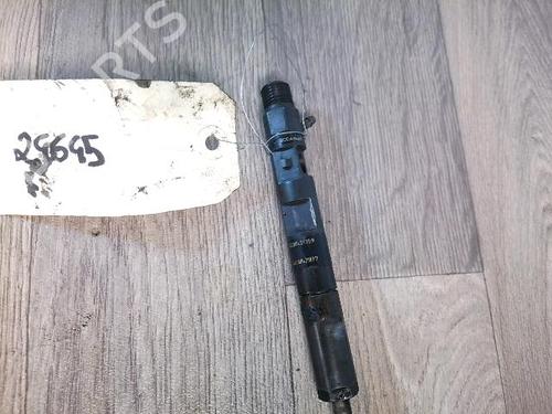 Used Injector Injector RENAULT CLIO III (BR0/1, CR0/1) 1.5 dCi (BR17, CR17) (86 hp) 35925911 35925911